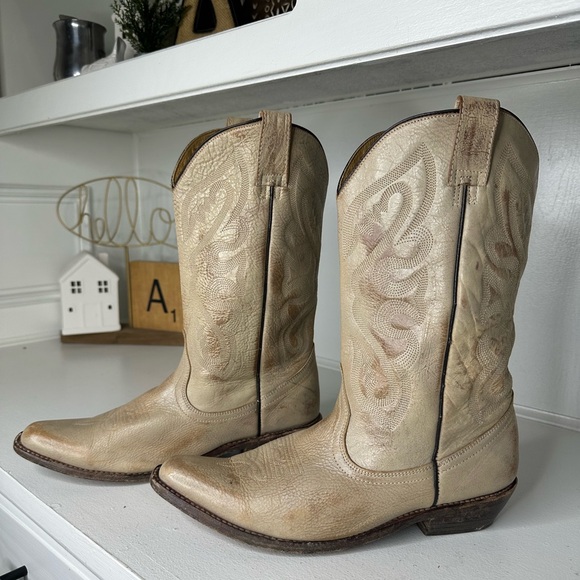 BED|STU Shoes - Bed|Stu Cobbler Series Women’s Handcrafted Leather Cowboy Boots Goodyear Welt